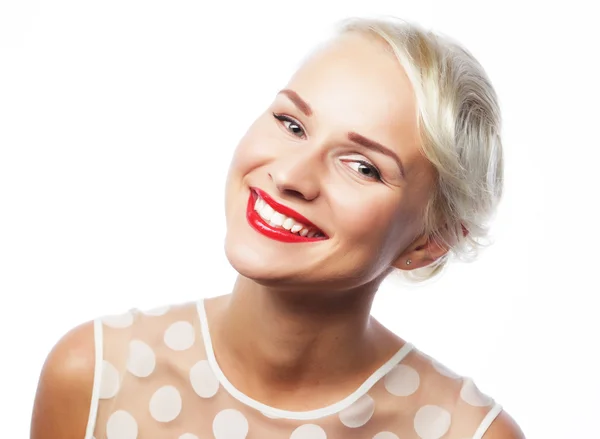 Aantrekkelijke Kaukasische lachende vrouw blond — Stockfoto