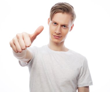 İyi fikir ile mutlu delikanlı