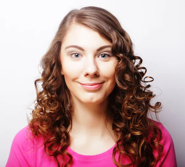 Beautiful woman with blond long hair in curly hairstyle — Stock Photo, Image