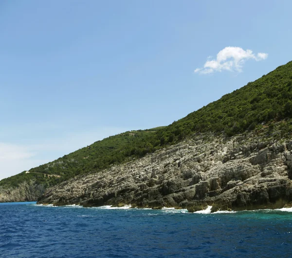 Голубые пещеры на острове Закинф — стоковое фото