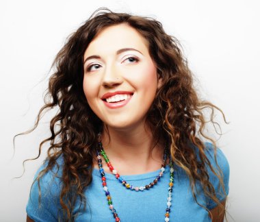 Genç, şehvetli sarışın kadın portresi..