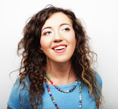 Genç, şehvetli sarışın kadın portresi..