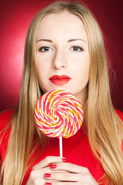 Frau mit Lollypop — Stockfoto