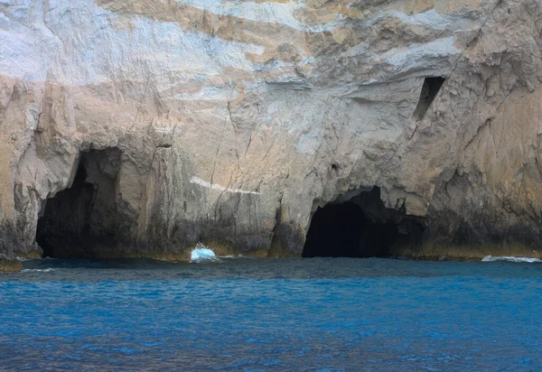 Blauwe grotten op het eiland Zakynthos, Griekenland — Stockfoto