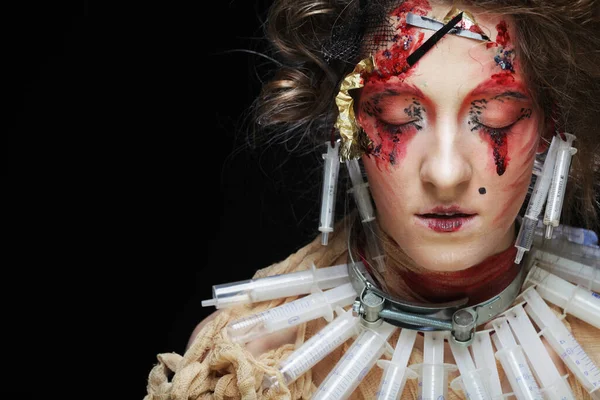 Mujer Joven Con Maquillaje Creativo Tema Halloween Tema Zombie Cerca — Foto de Stock