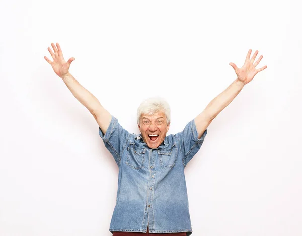 Senior Gråhårig Man Avslappnade Kläder Mycket Glad Och Upphetsad Gör — Stockfoto