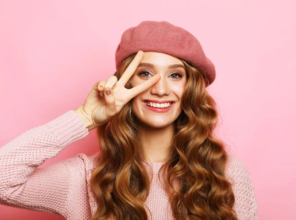 Lifestyle Fashion Emotion People Concept Portrait Young Smiling Curly Woman — Stock Photo, Image