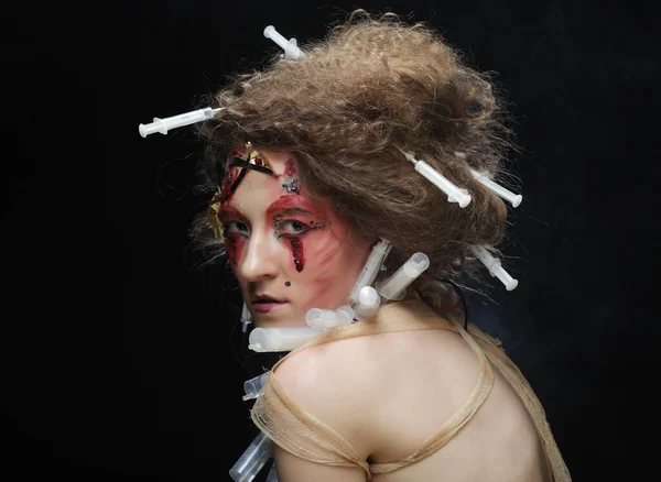 Νεαρή Γυναίκα Δημιουργικό Μακιγιάζ Θέμα Αποκριών Θέμα Ζόμπι Κλείσε — Φωτογραφία Αρχείου