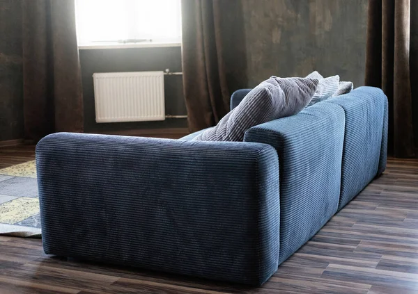 Wohnzimmer Mit Grauem Sofa Moderne Einrichtung — Stockfoto