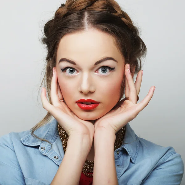 Beautiful young surprised blond woman — Stock Photo, Image