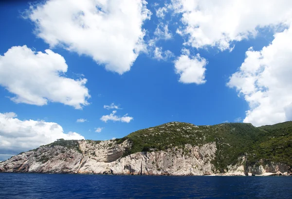 Cuevas azules en la isla Zakynthos — Foto de Stock