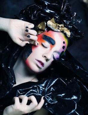 Parlak yaratıcı makyaj.