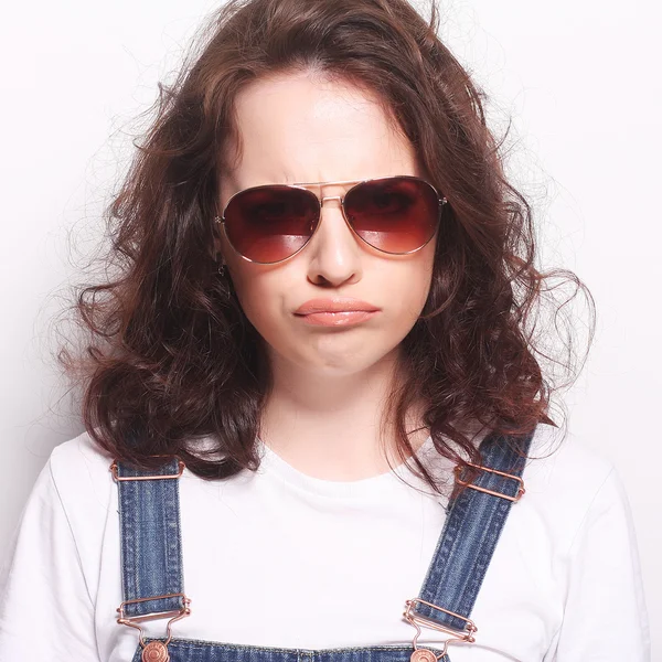 Beautiful young surprised curly woman. — Stock Photo, Image