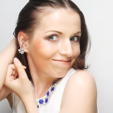 Genç güzel kadın.