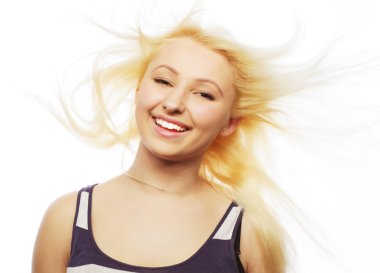 Saç rüzgar ile güzel kadın .