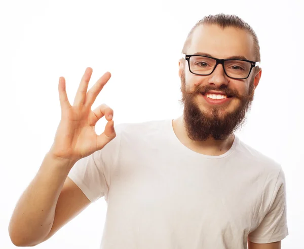 Feliz hombre dando pulgares hacia arriba signo — Foto de Stock