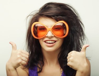 genç kadın hareketi Yaşasın gösterilen