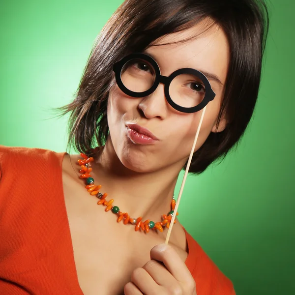 Attraente giocoso giovane donna pronta per la festa — Foto Stock