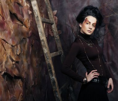 Yaratıcı makyajlı kız