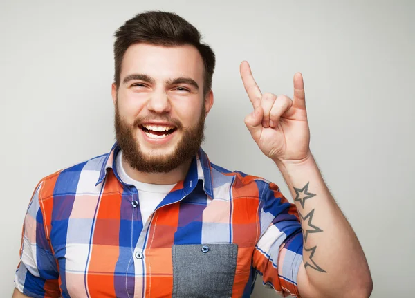 Mann zeigt starke Geste — Stockfoto