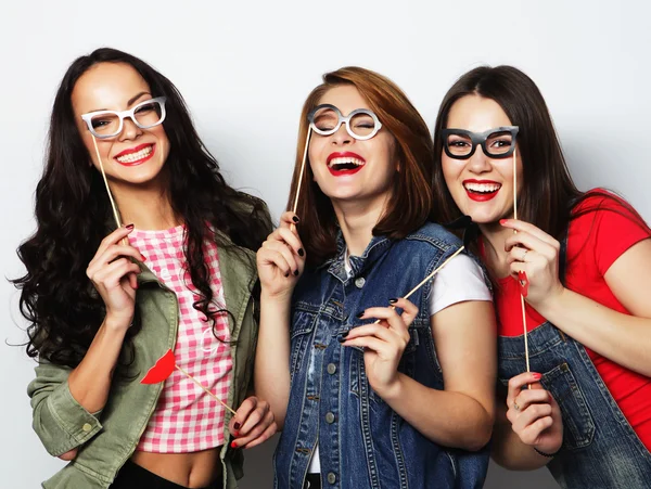 Ragazze hipster migliori amici pronti per la festa — Foto Stock