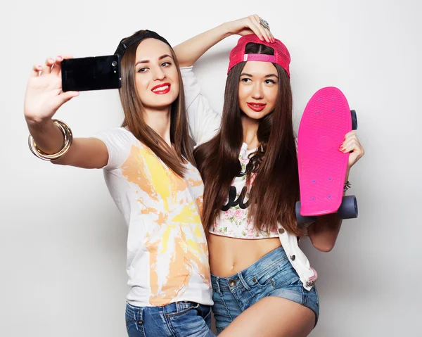 Sporty girlfriends having fun together — Stock Photo, Image