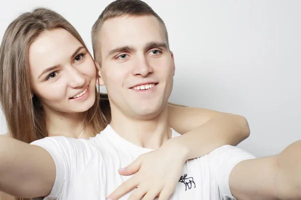 Man taking a selfie with her girlfriend — Stock Photo, Image