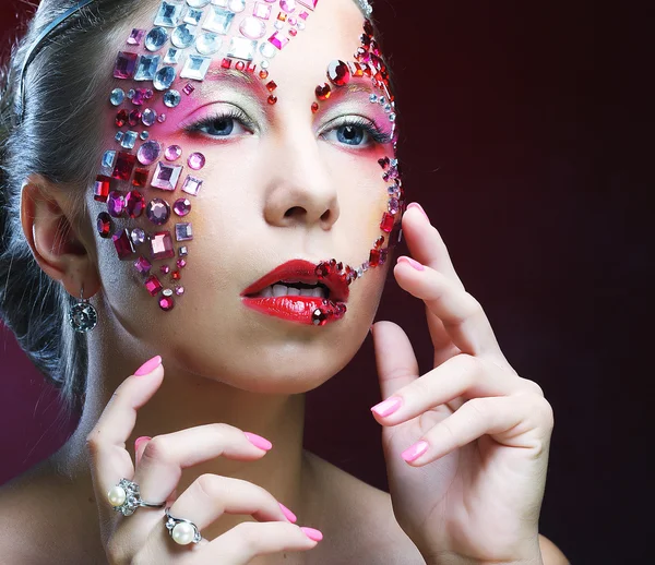 Művészi make-up nő portréja. Luxus kép. — Stock Fotó