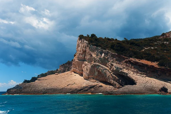 Zakynthos adasındaki mavi mağaralar — Stok fotoğraf