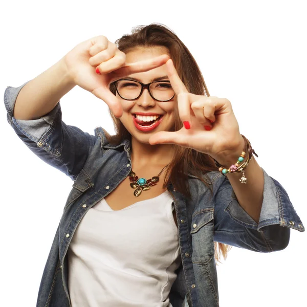 Donna che fa telaio con le mani — Foto Stock