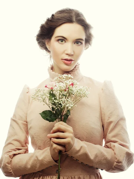 Gyönyörű fiatal menyasszony, rózsaszín ruhás portréja — Stock Fotó