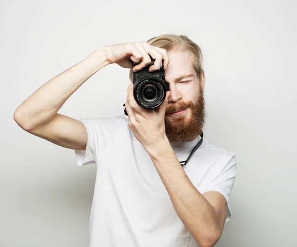 Young bearded  photographer — Stock Photo, Image