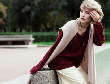 Genç güzel kadın..