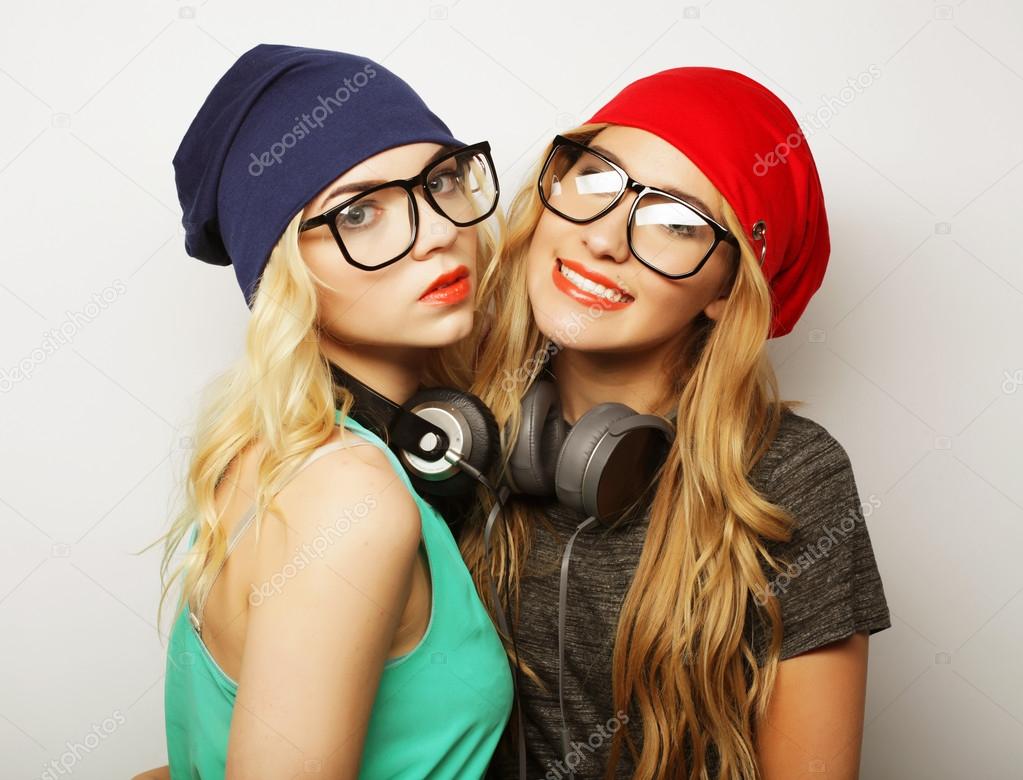 two best friends hipster girls