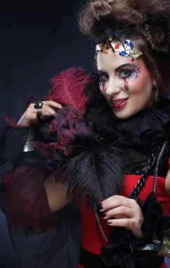 Yaratıcı makyaj kadınla. Halloween Tema.