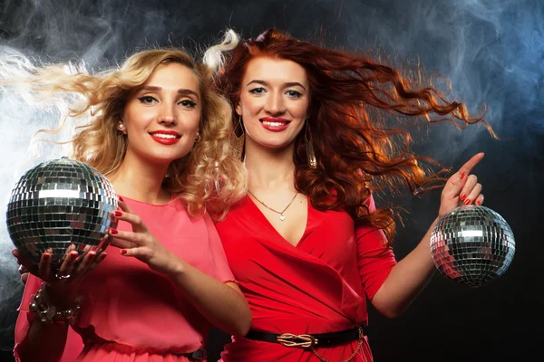 Party girls with disco ball, happy and smile. — Stock Photo, Image