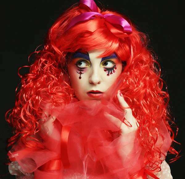 Princesa com cabelo vermelho brilhante — Fotografia de Stock
