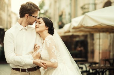 şık lüks gelin ve zarif damat