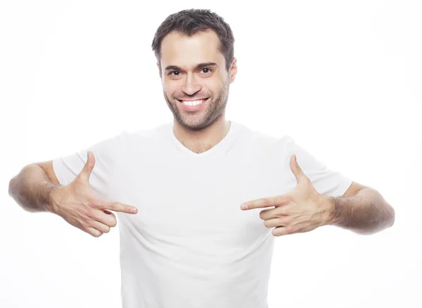 Hombre guapo en camisa blanca — Foto de Stock