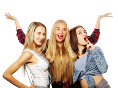 Üç şık seksi kız arkadaşlarım moda portre