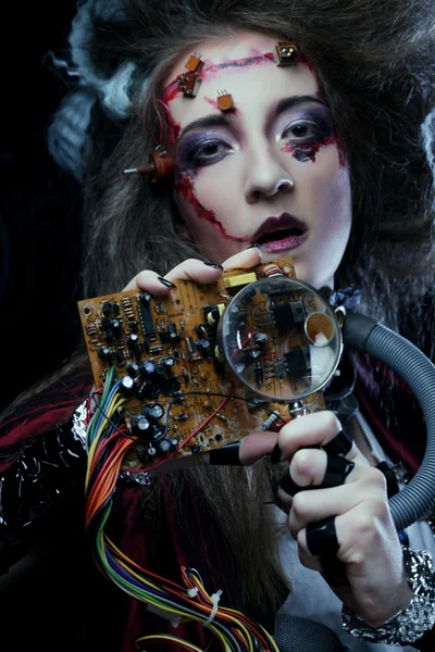 Mujer joven con maquillaje creativo. — Foto de Stock