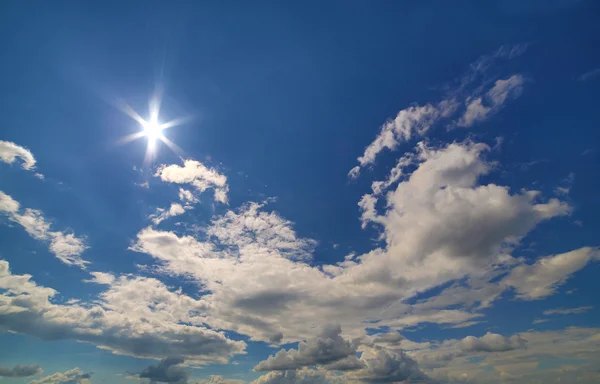 Sun on sky with clouds — Stock Photo, Image