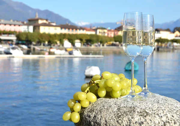 Two champagne glasses. Ascona — Stock Photo, Image