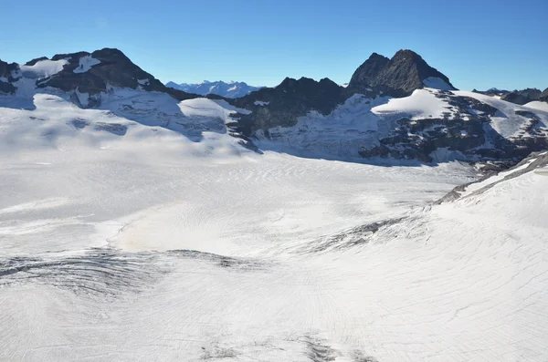 Ghiacciaio nelle Alpi svizzere — Foto Stock