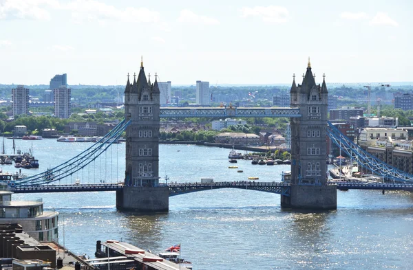 Tower Bridge w Londynie — Zdjęcie stockowe