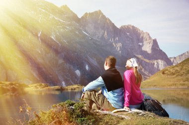 yolcuları Alp manzarayı.