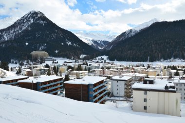davos, ünlü İsviçreli Kayak resort kış manzarası 