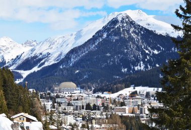 davos, ünlü İsviçreli Kayak resort kış manzarası 