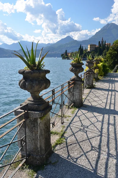 Lago de Como de Villa Monastero — Fotografia de Stock