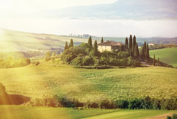 Typisch Toscaanse landschap. — Stockfoto